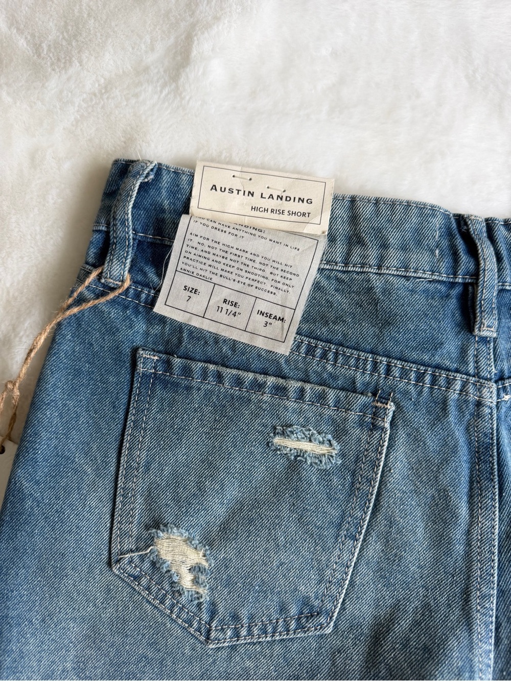 Austin Landing High Rise Denim Shorts Size 7 NWT - Picture 10 of 12
